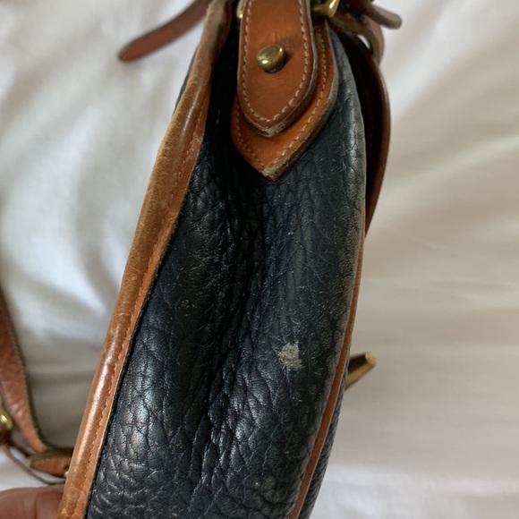 Vintage Dooney & Bourke Crossbody Purse with Toggle Closure RARE - Picture 9 of 17